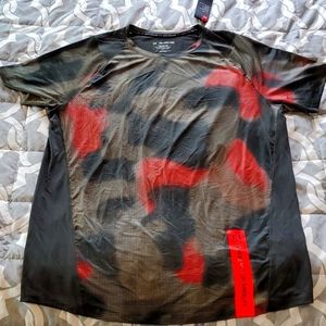 Men's Under Armour Green/Neon Orange 2XL Dry-Fit T-shirt